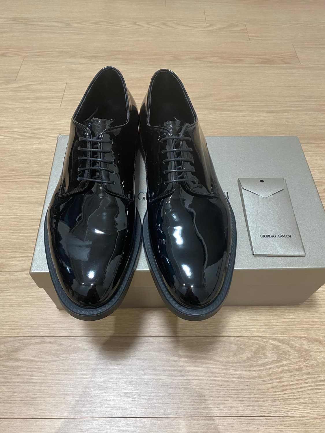 조르지오 아르마니 페이던트 레이스업 42size 상품이미지1