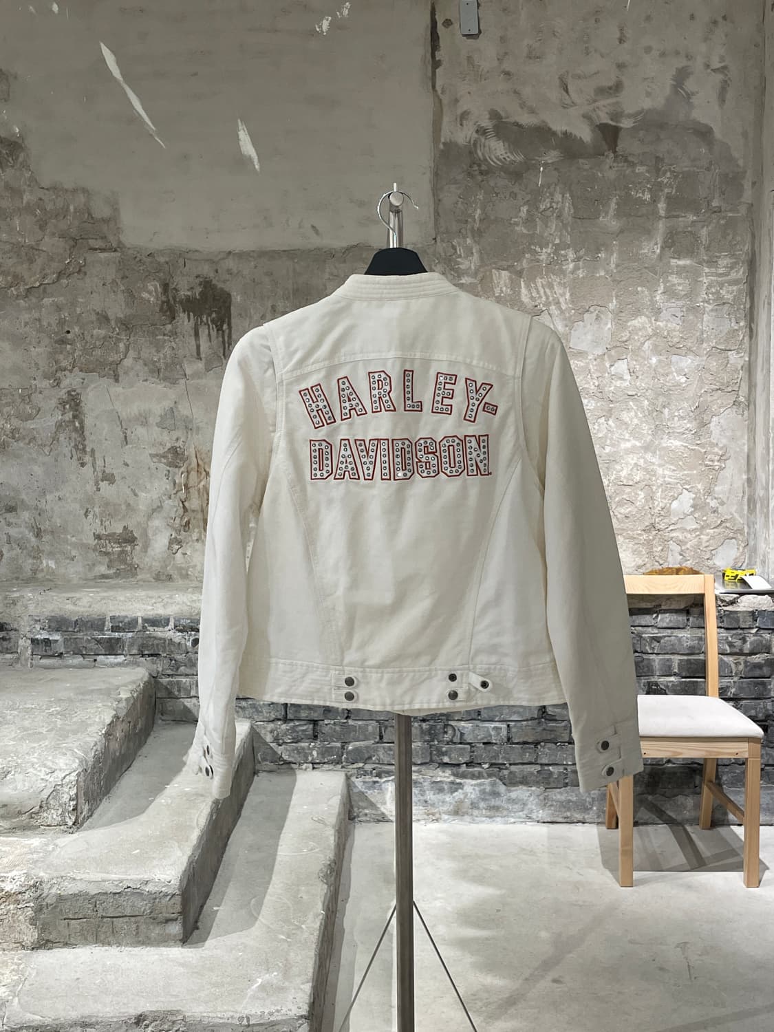 할리 데이비슨 화이트 백 큐빅 레터링 코튼 바이커 자켓 상품이미지6