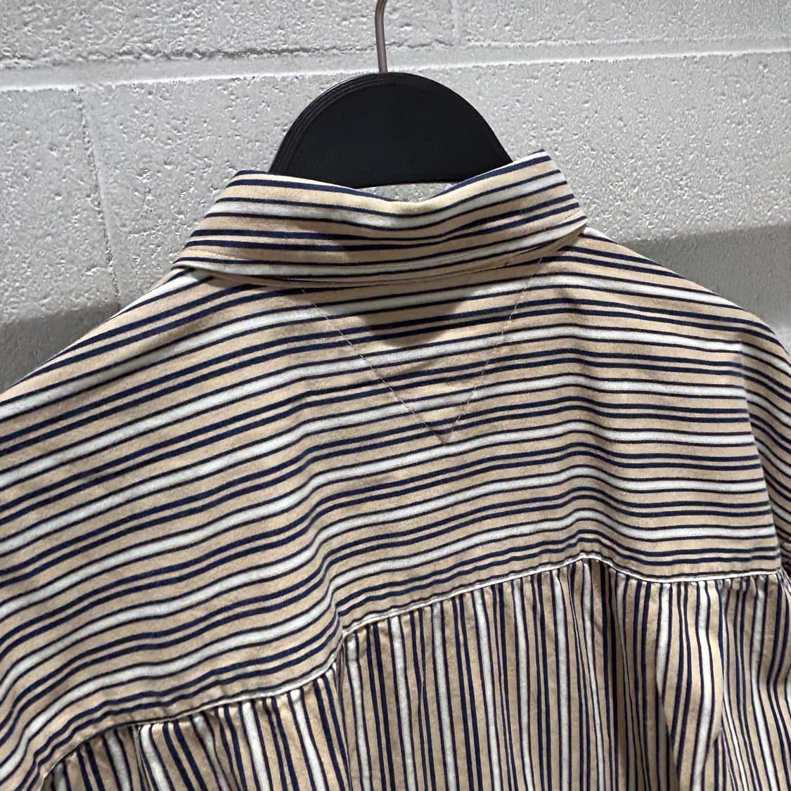 Tommy Hilfiger Logo Stripe Shirts 상품이미지8