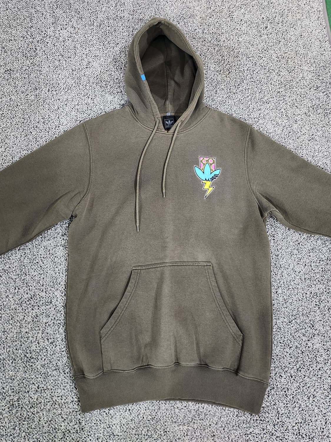 아디다스(Adidas) 그래픽 아트 후드 티셔츠 상품이미지1