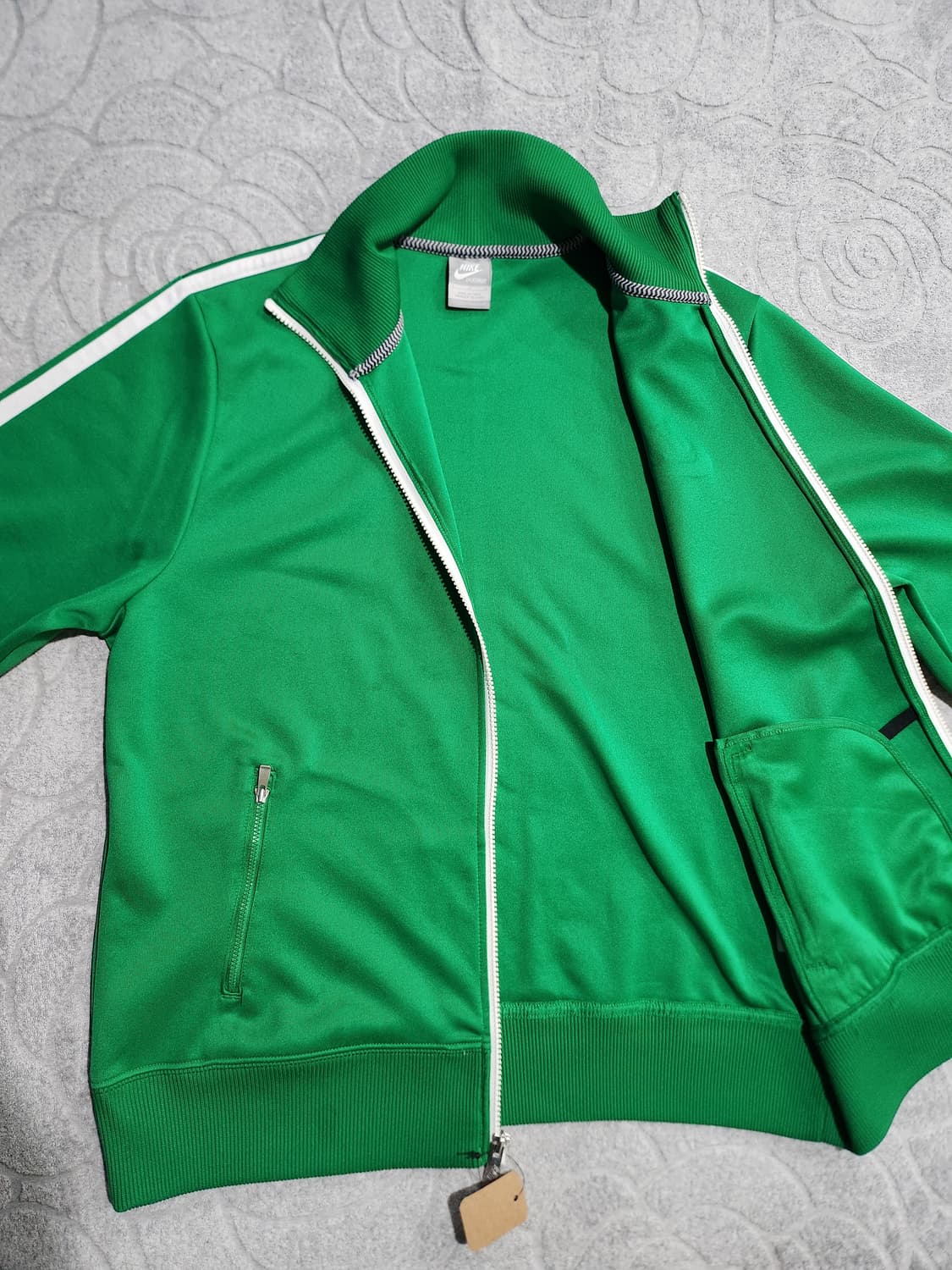//Nike 트랙 자켓 L 상품이미지2