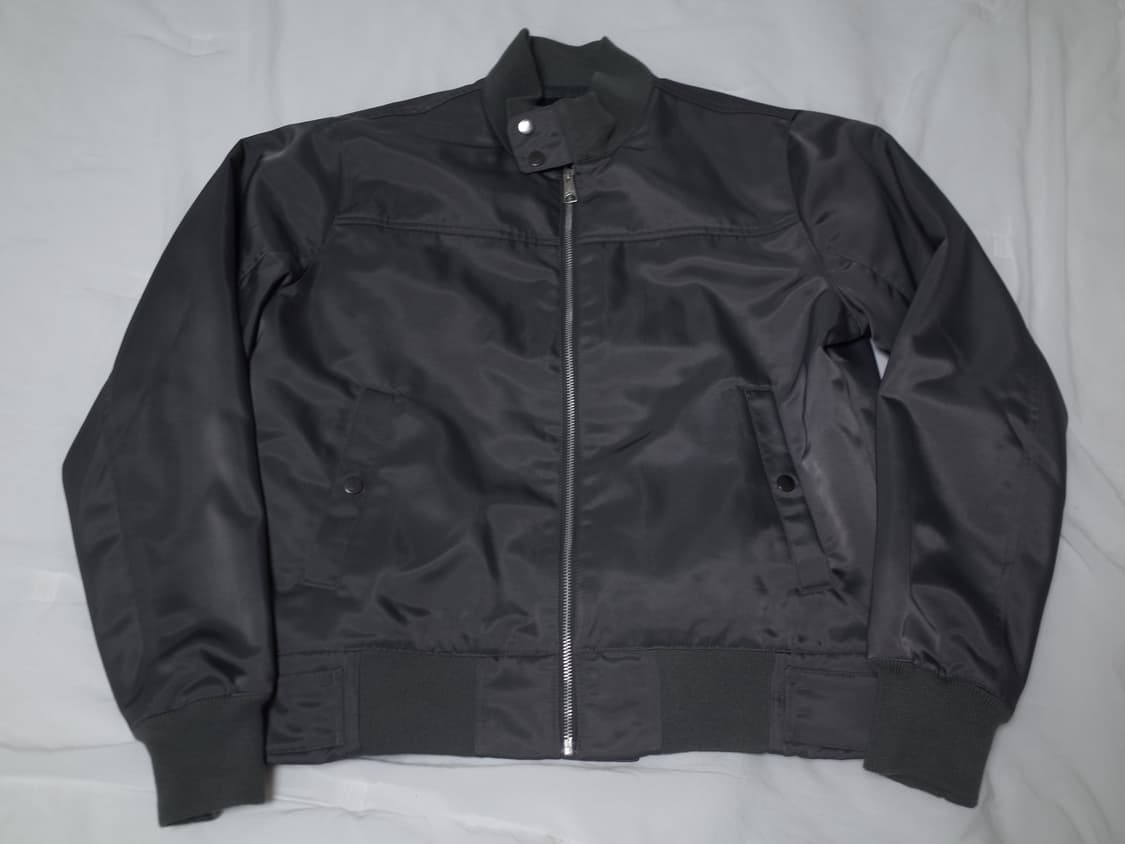 [L] 조던 x 아 마 마니에르 플라이트 자켓 미드나잇 포그 상품이미지2