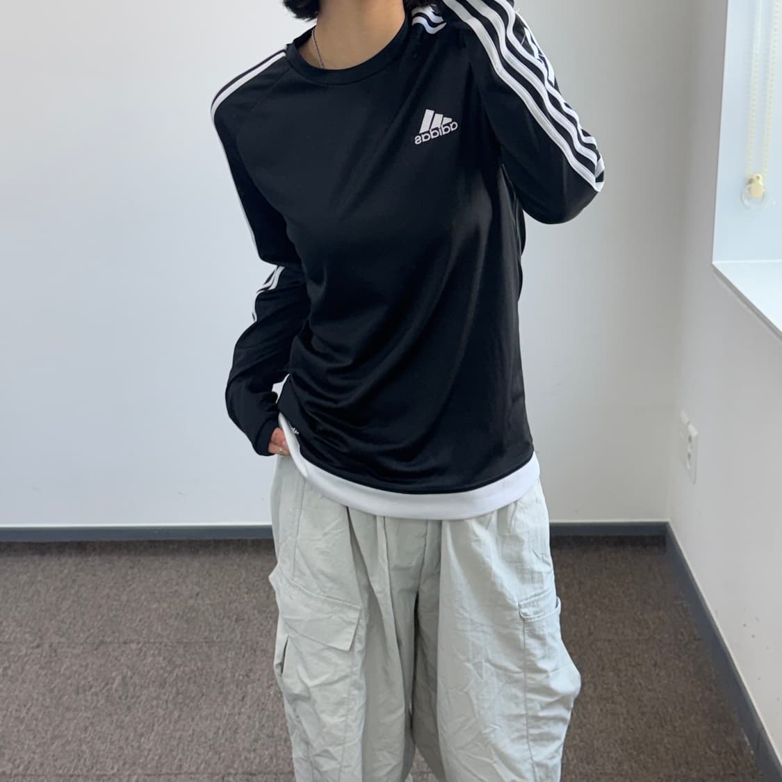 Adidas 아디다스 삼각로고 트랙탑 블랙 롱슬리브 상품이미지2