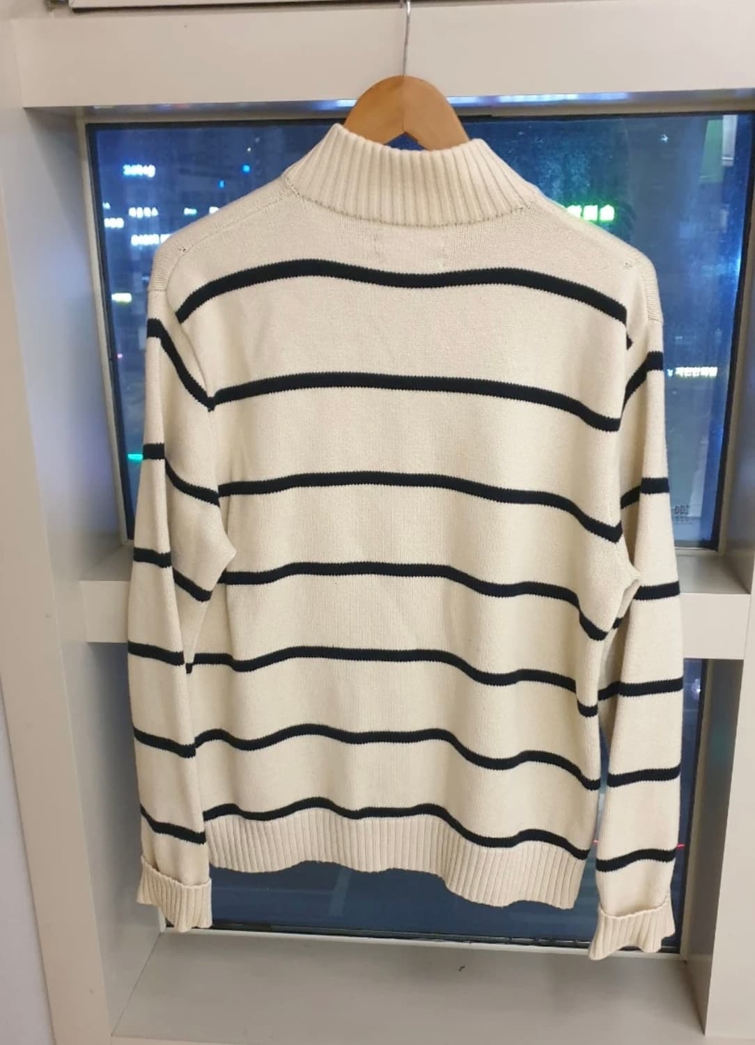 폴로 랄프로렌 스트라이프 반집업 니트 상품이미지2