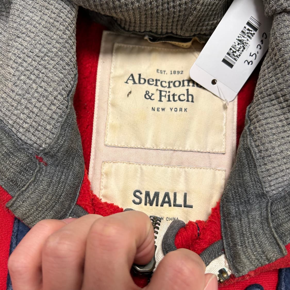 Abercrombie Red Hood Zip-up 상품이미지6