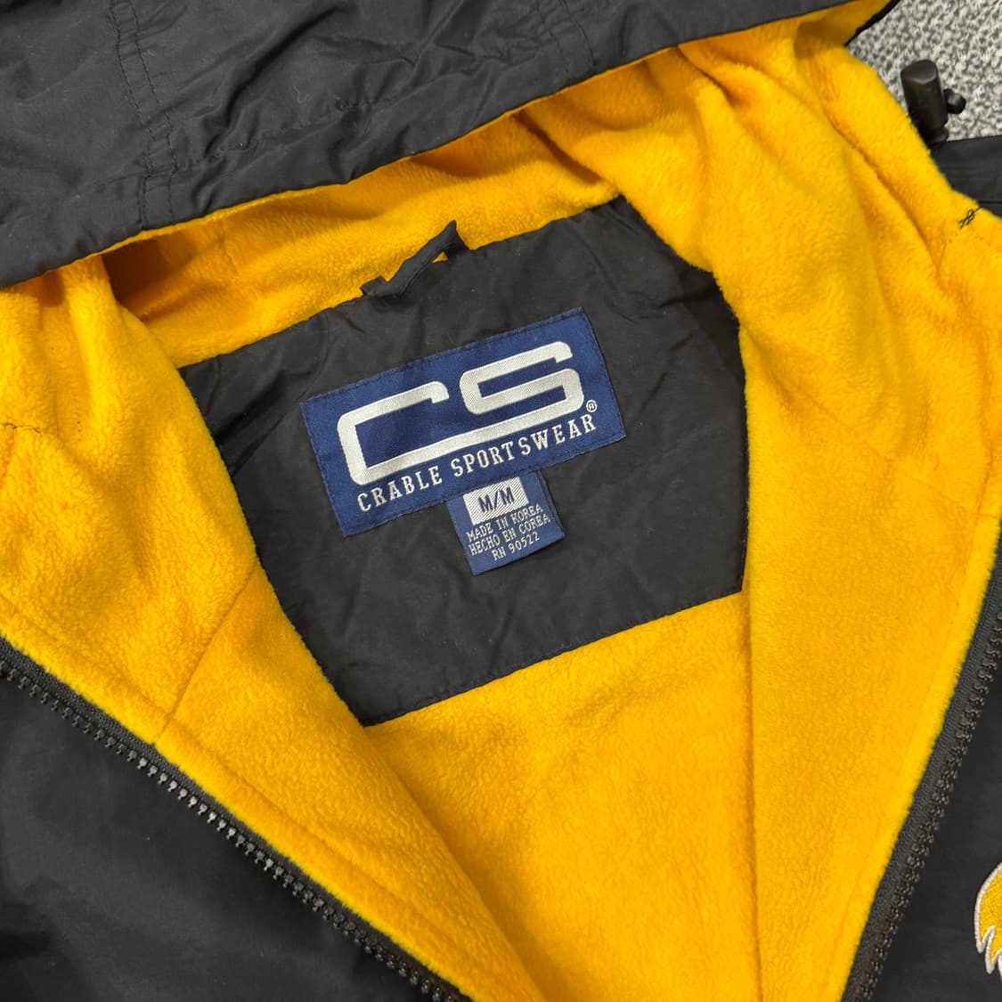 아이오와 호크아이즈 후드 자켓 상품이미지6