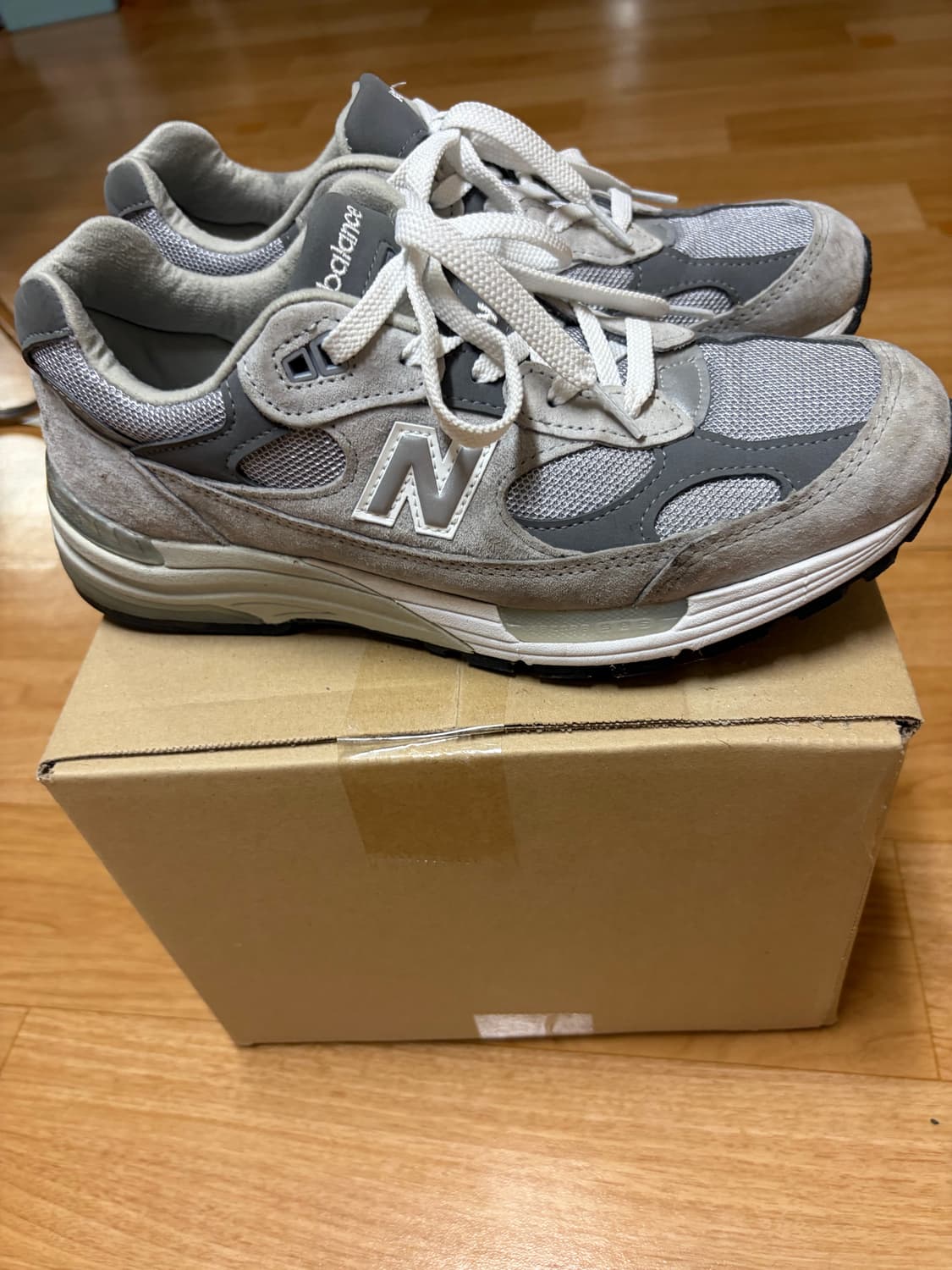 뉴발란스 992 상품이미지1
