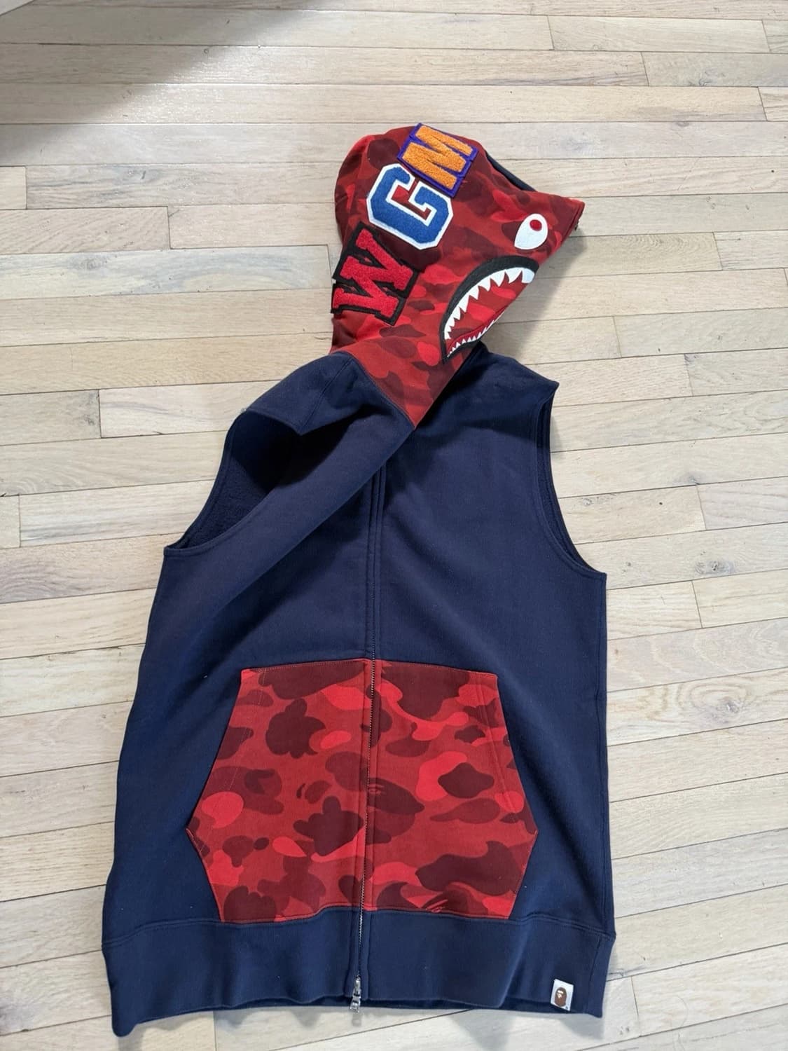 베이프 컬러 카모 후드 슬리브리스 샤크 레드 네이비 상품이미지3