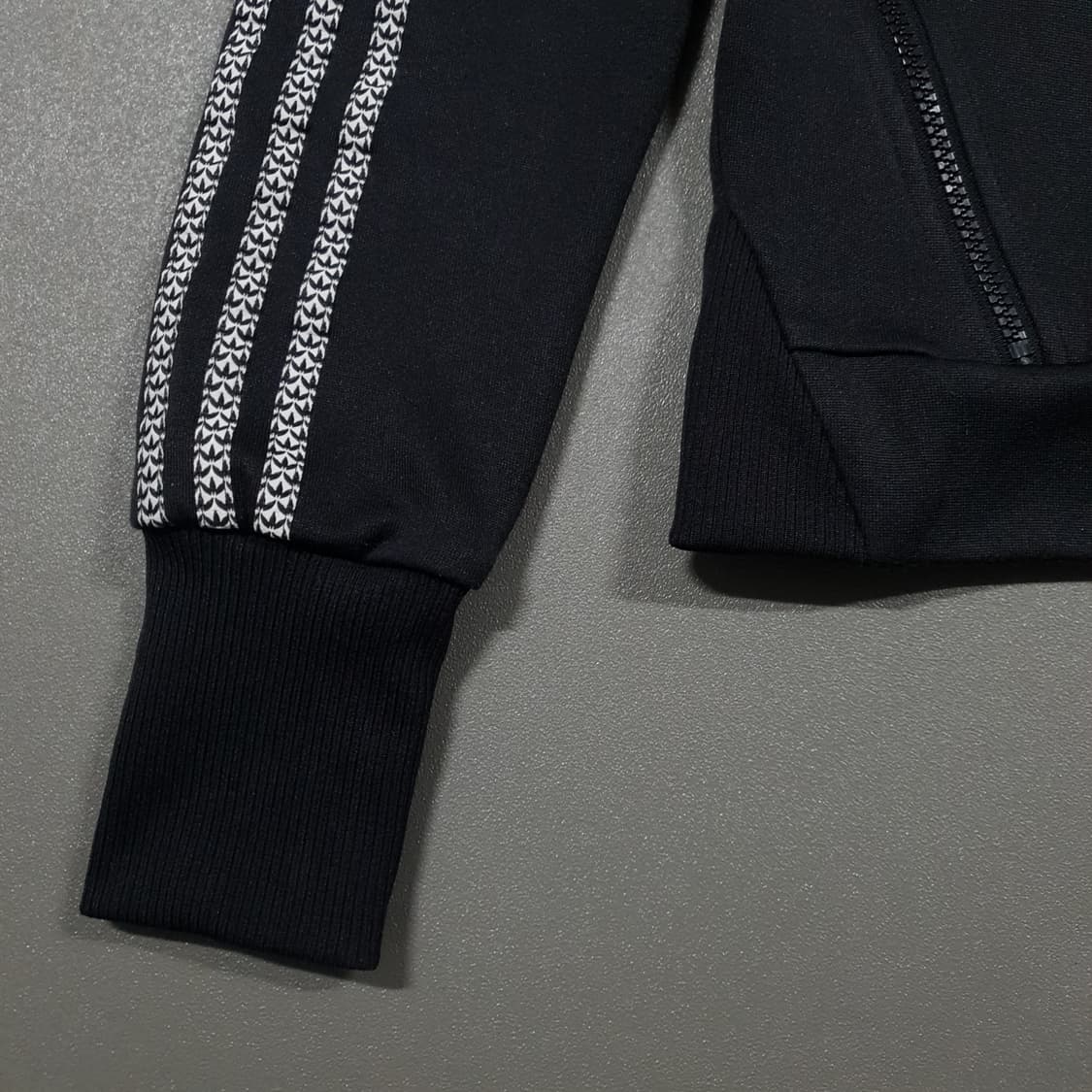 85) 아디다스 희귀 대장급 유로파 파이어버드 트랙탑 후드 져지 블랙 상품이미지3