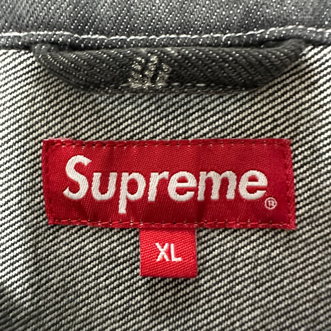 SUPREME denim jacket 상품이미지3