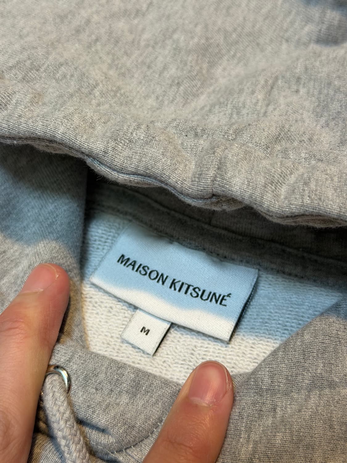 메종키츠네 신형 폭스로고 후드티 그레이 상품이미지3