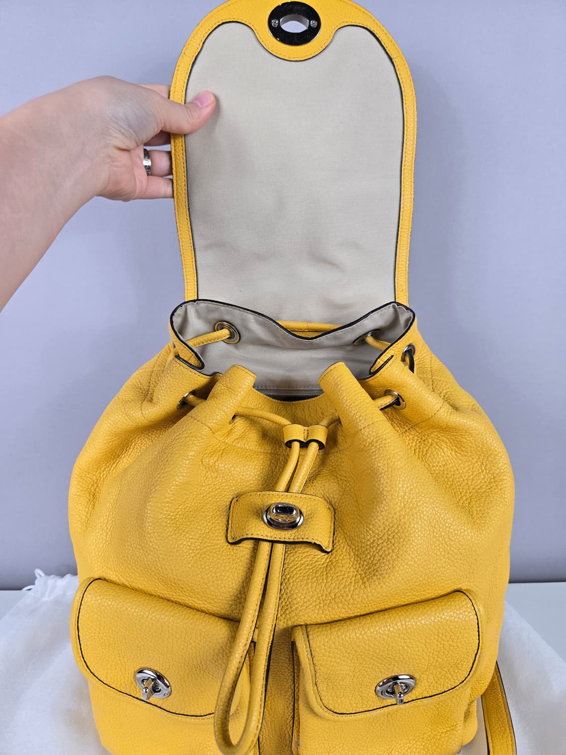 COACH 코치 레더 가죽 턴락 배낭 백팩 가방 정품 상품이미지4