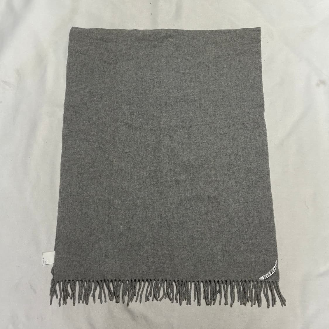 아크네 스튜디오 그레이 머플러/목도리 상품이미지2