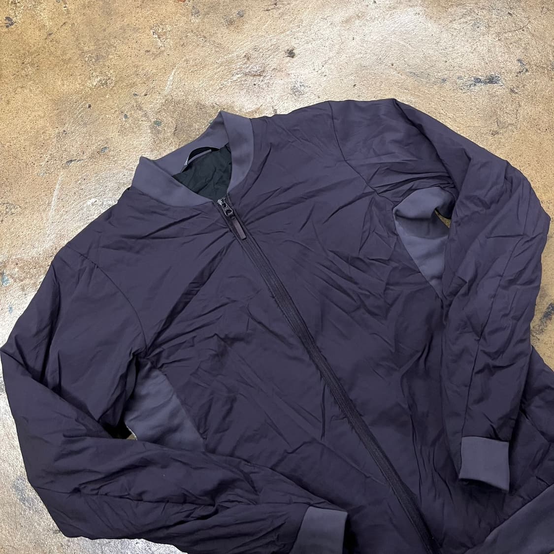 [정품/S] 아크테릭스 블랙 다크퍼플 봄버 자켓 b17 상품이미지1