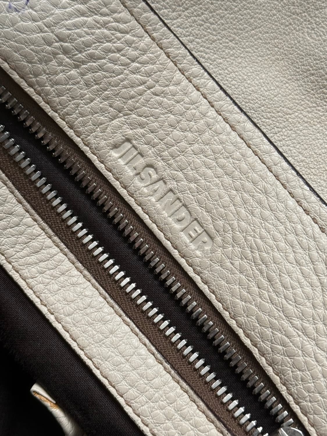 질샌더 크림 토고레더 토트백 상품이미지2