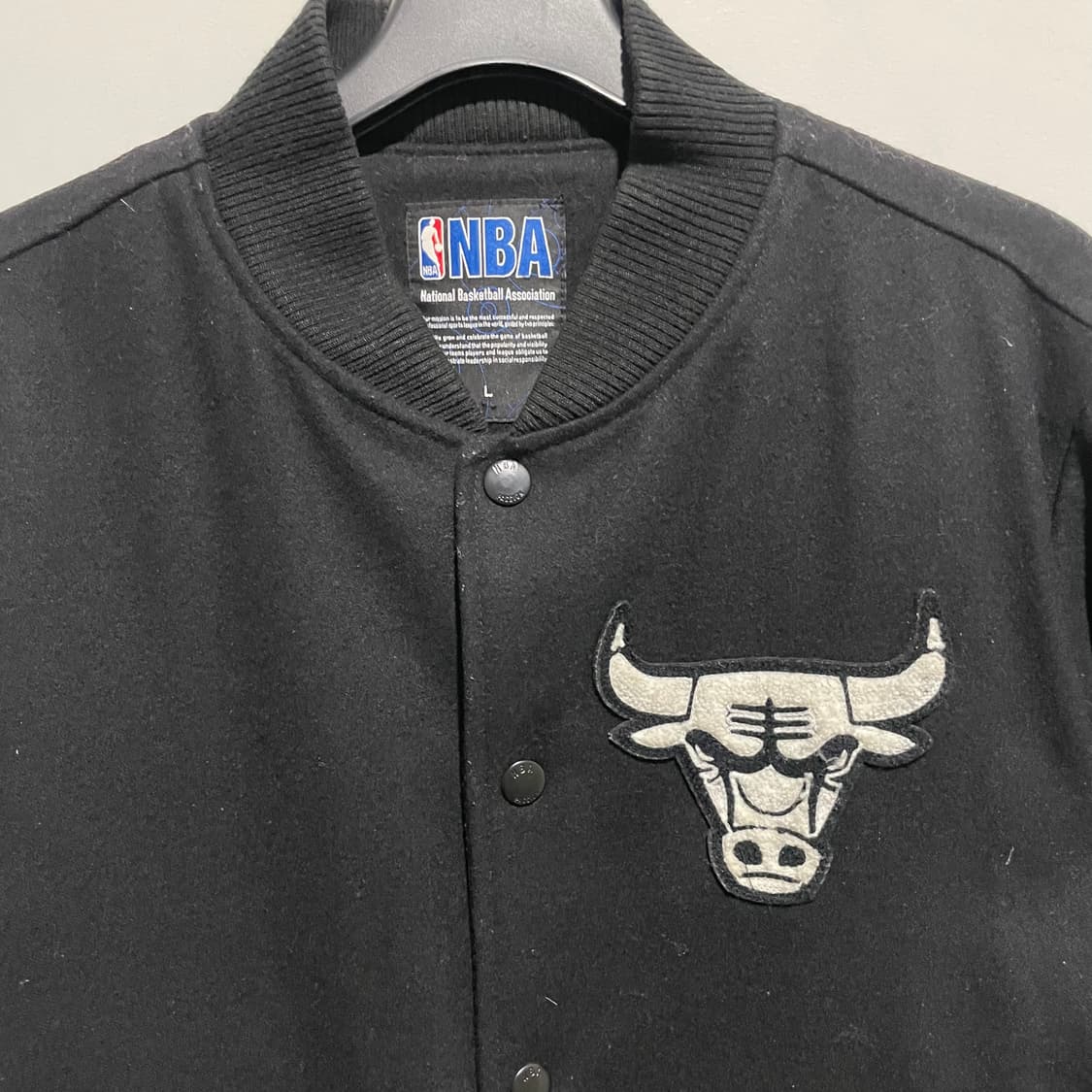 NBA 시카고불스 블랙 스타디움 자켓 상품이미지3