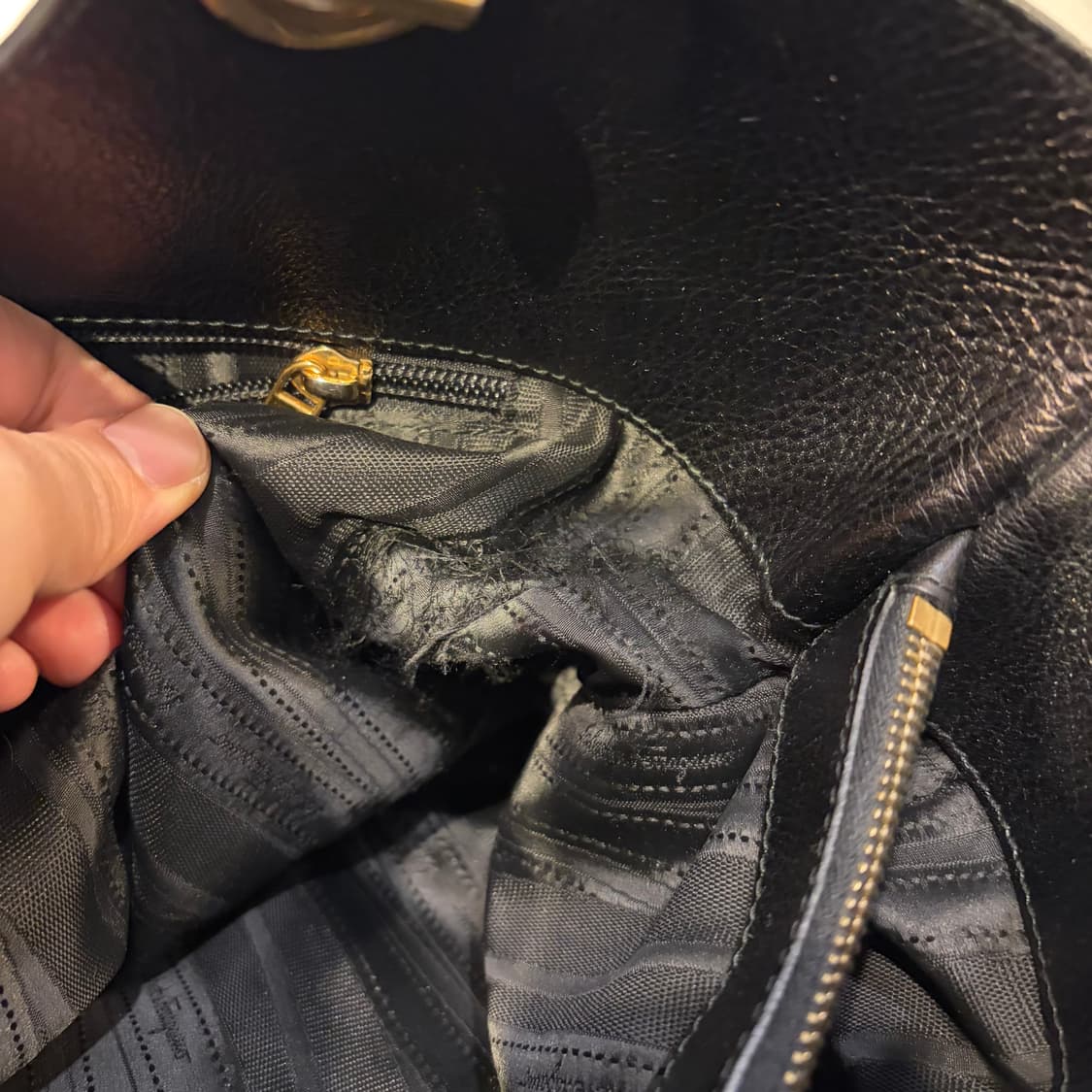 페라가모 간치니 체인 숄더백 가방 상품이미지10