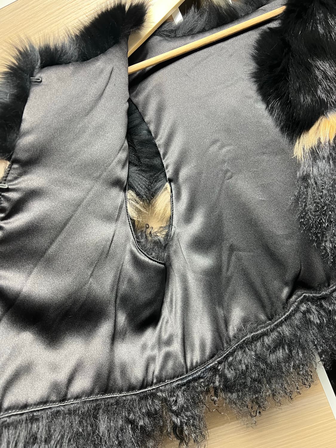 [EVITA] 폭스 & 양털 믹스 조끼 상품이미지6