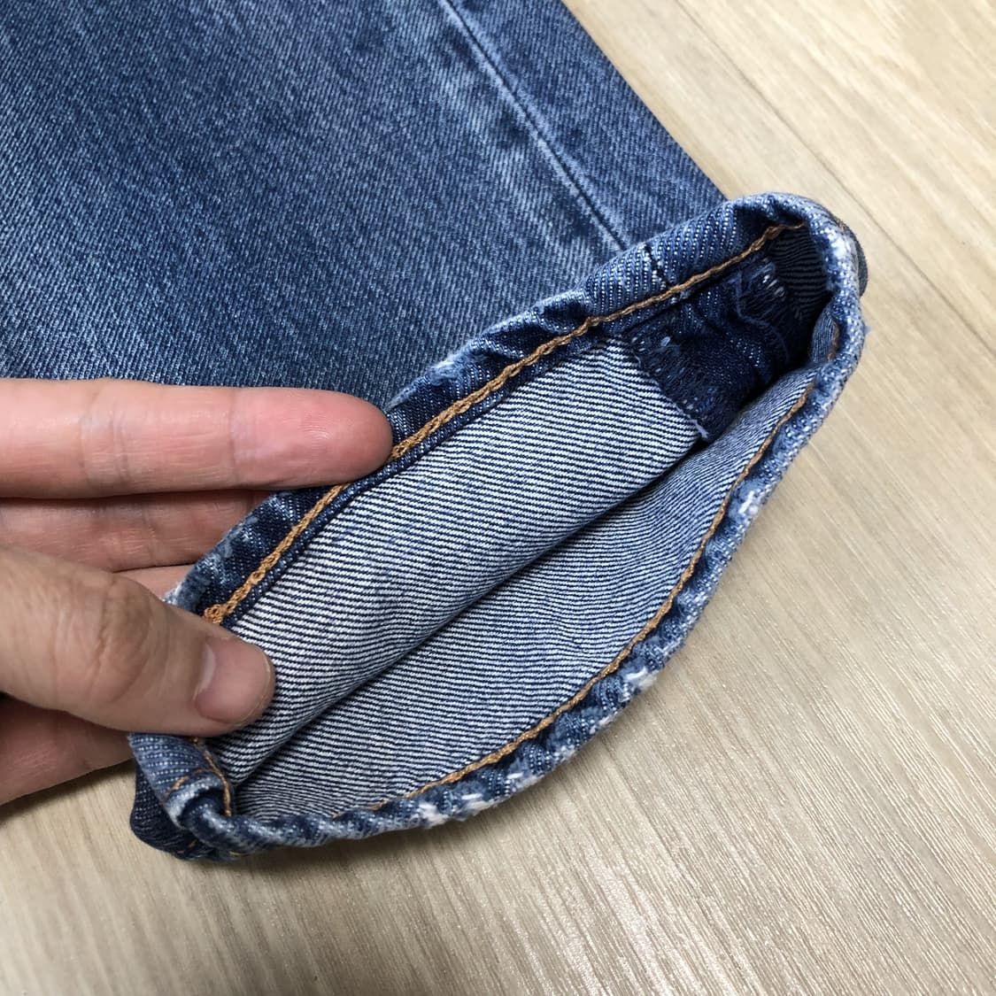 (31) 리바이스 Levi's 512 슬림 테이퍼드 디스트로이드 데님 상품이미지3