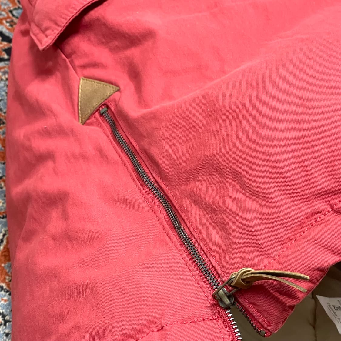 썰스데이아일랜드 레드 야상 하프 패딩 점퍼 여성90  상품이미지9