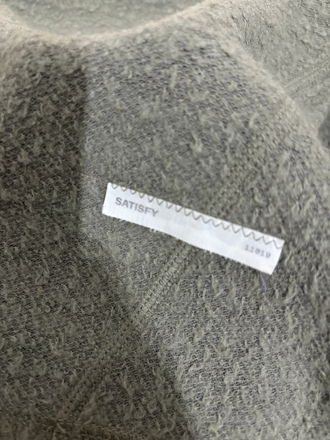 세티스파이 / 퍼즈메리노 롱 티셔츠 베티버 / S 상품이미지7