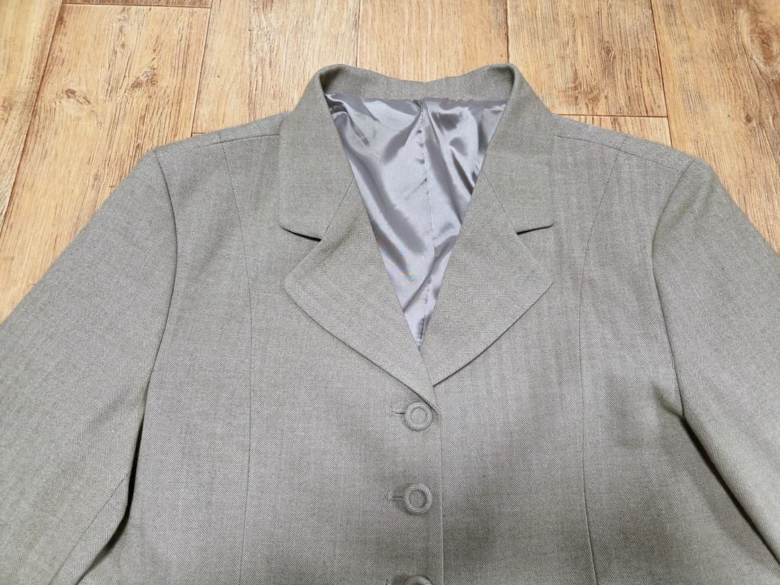 유네네(unene) 헤링본 크롭자켓 55-66 새상품 상품이미지6