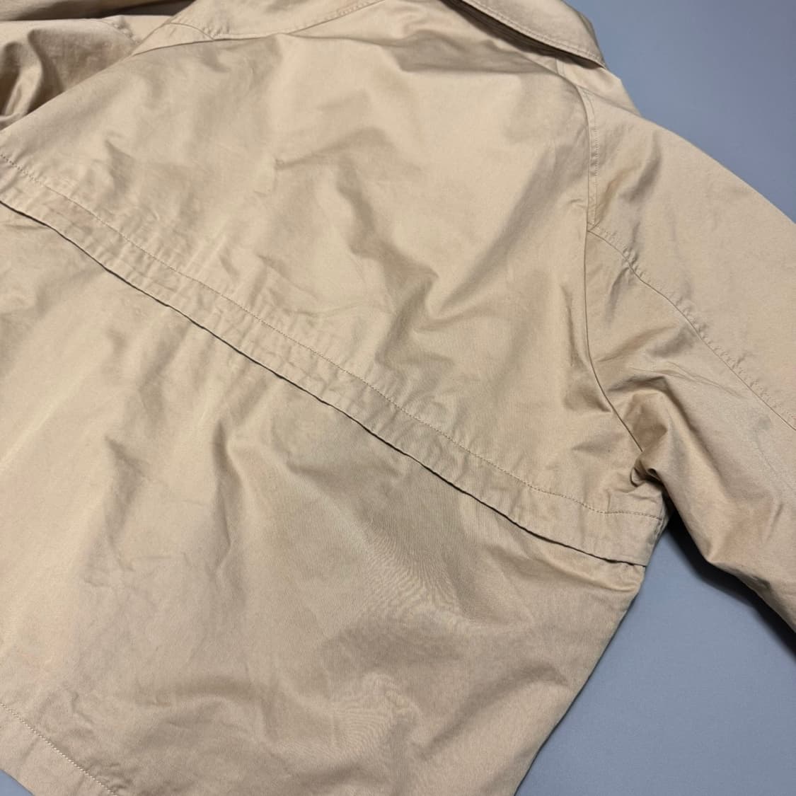 빔즈(BEAMS) 베이지컬러 코튼 혼방 히든 더블 집업 블루종 자켓 상품이미지7