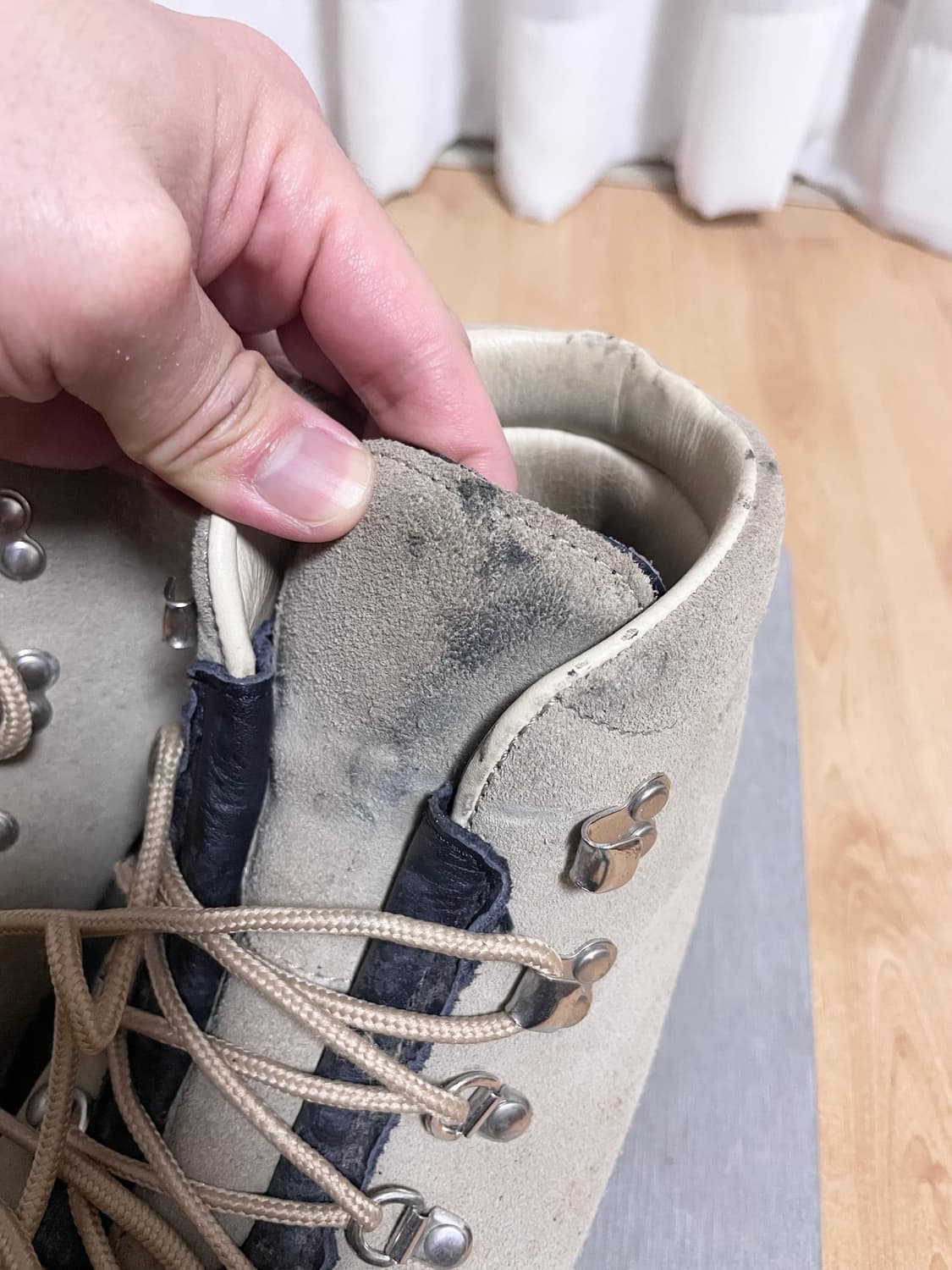 머렐 와일더니스 그레이 스웨이드 대너 디에메 파라부트 상품이미지8