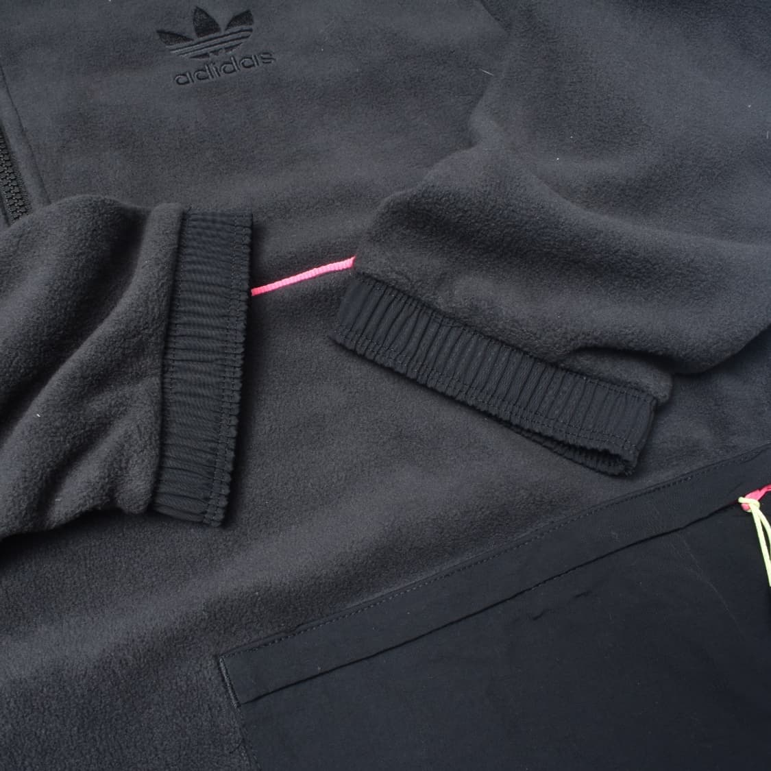 아디다스  반집업 후리스 L N0638 상품이미지5