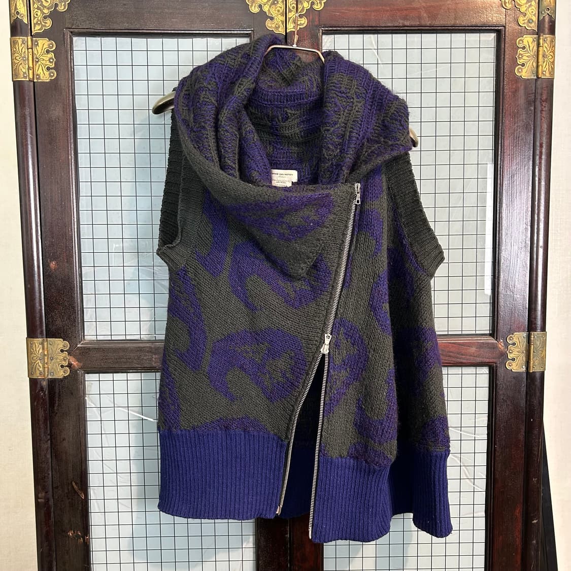 드리스 반 노튼 드레이프 넥 집업 니트 베스트 상품이미지3