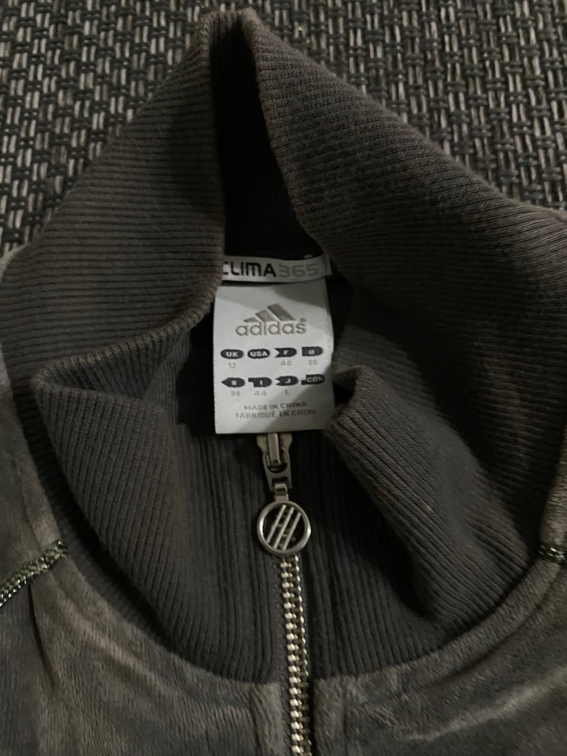 00’s Adidas Grey Velvet Zip Up 상품이미지4