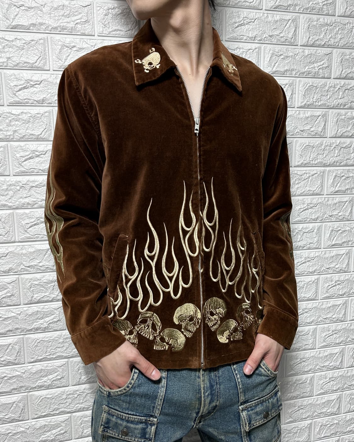 Back Street Crawler 벨루어 플레임 스컬 자켓 상품이미지1