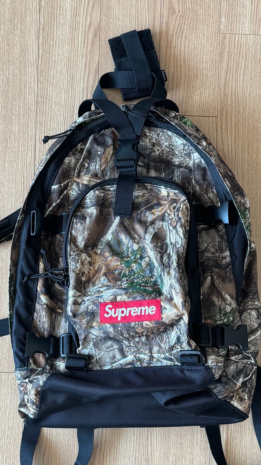 슈프림 19fw 리얼트리 백팩 상품이미지1