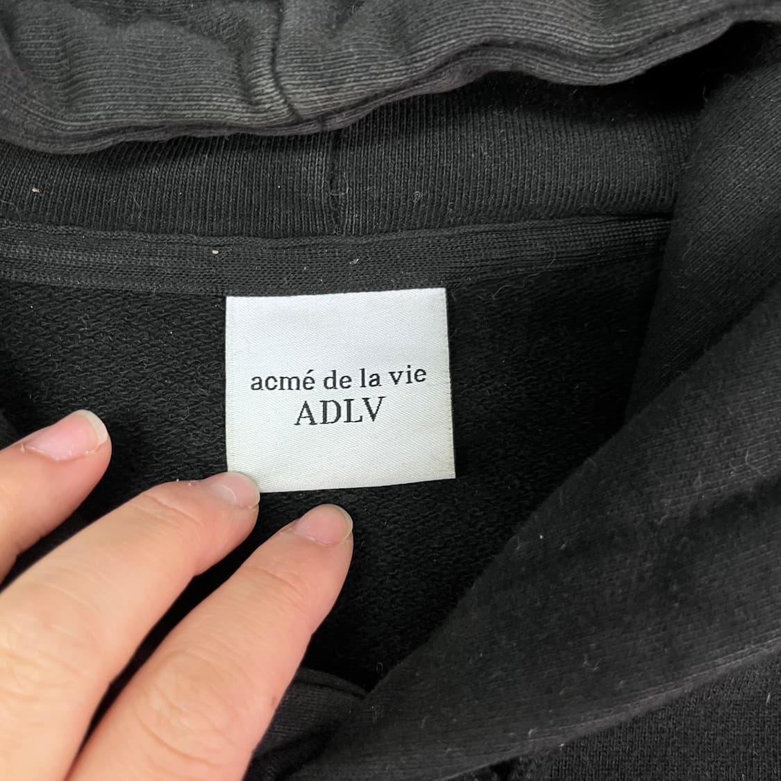 105 아크메드라비 후드티 상품이미지4