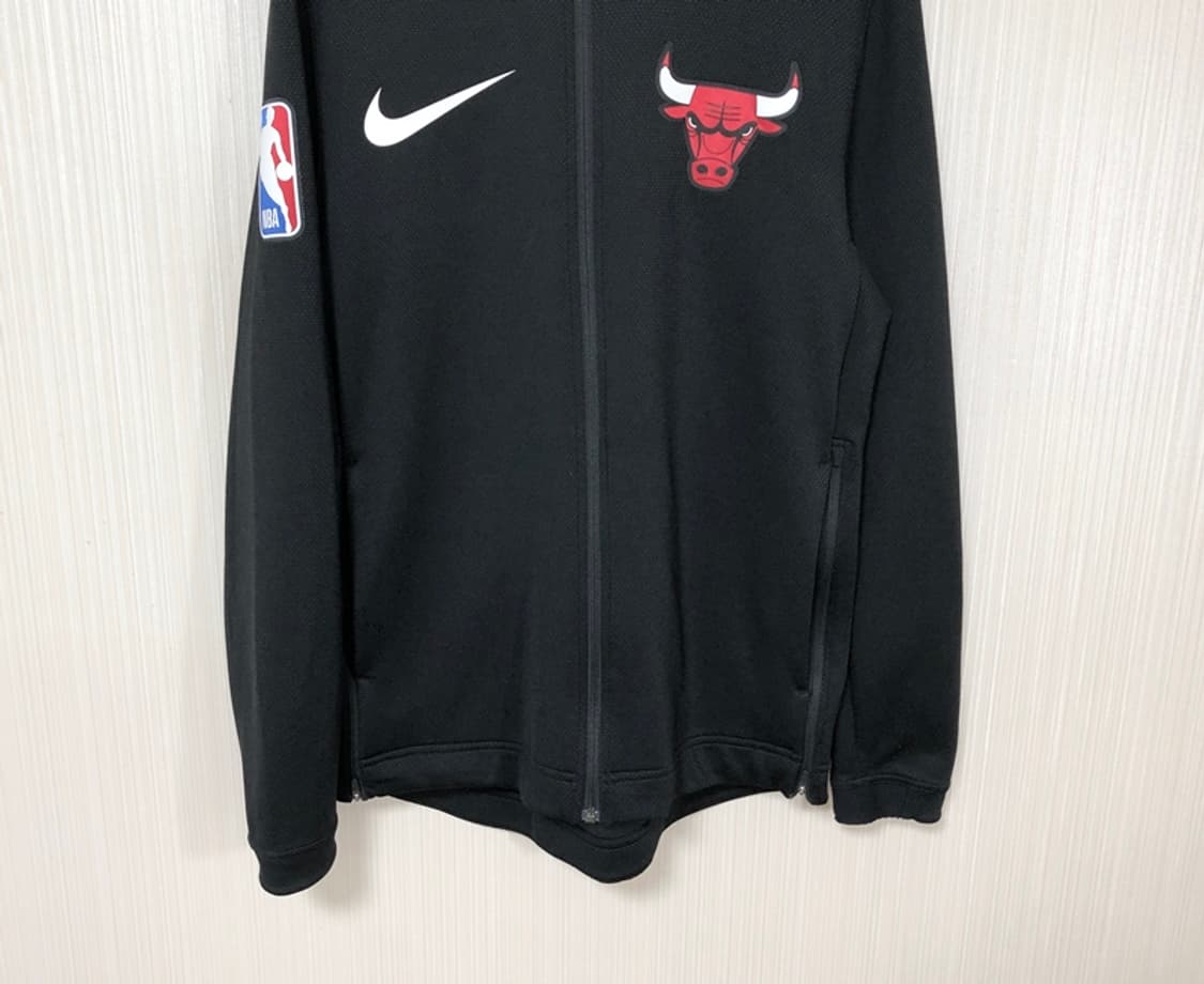 나이키 NBA 써마플렉스 쇼타임 풀집업 후드자켓 시카고불스 M(100) 상품이미지3