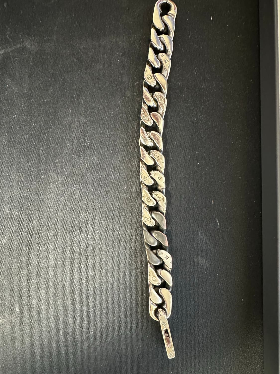 루이비통 은장 체인링크 팔찌 M 판매 상품이미지4