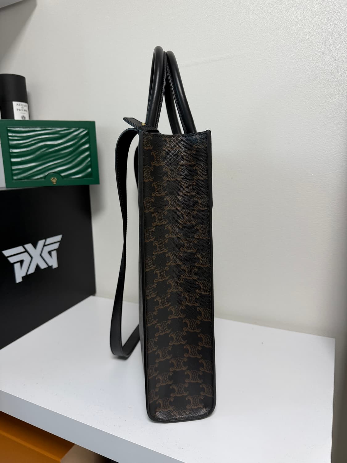 셀린느 트리오페 버티컬 카바스 토트백 미디움 상품이미지3