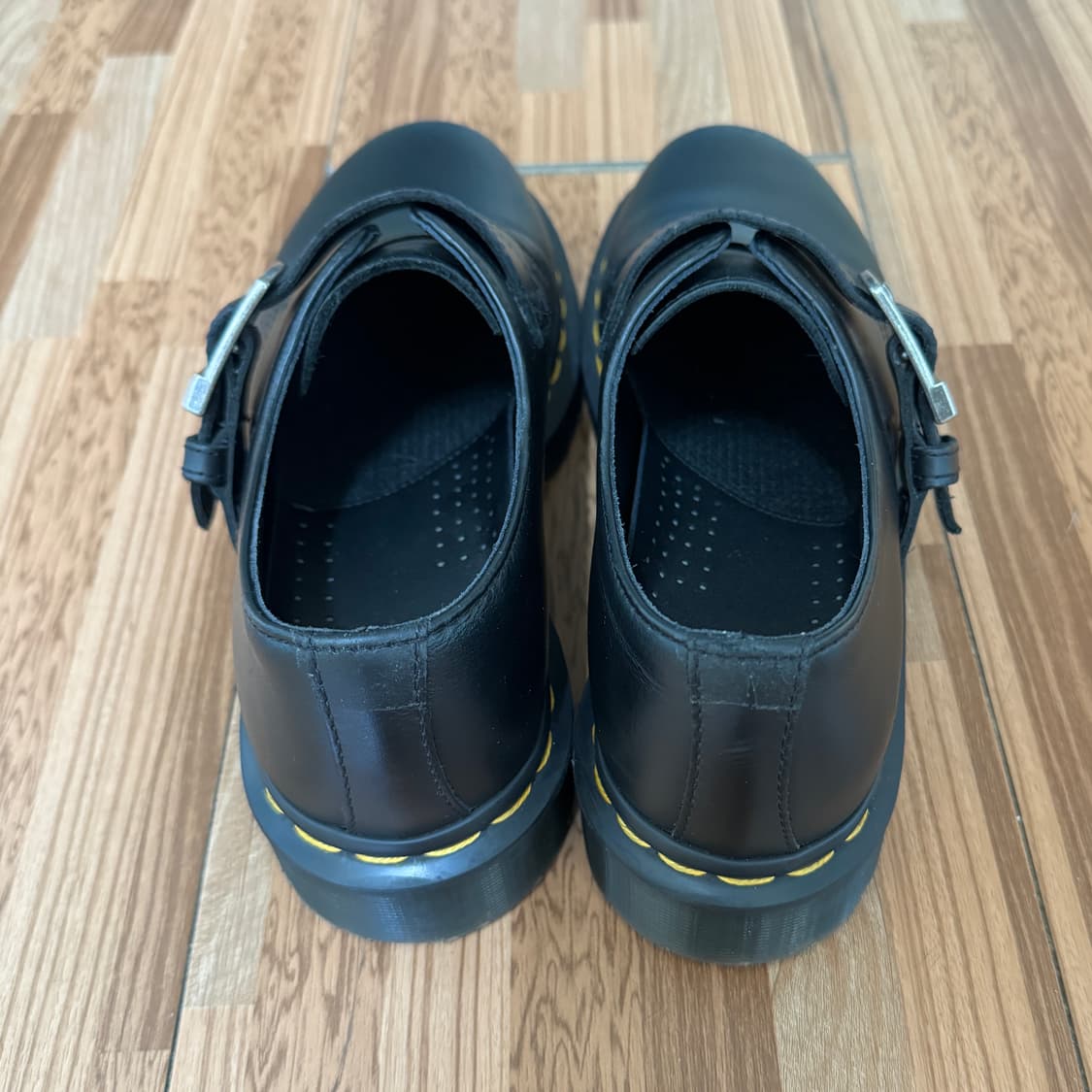 닥터마틴 1461 버클 풀업 블랙 상품이미지4