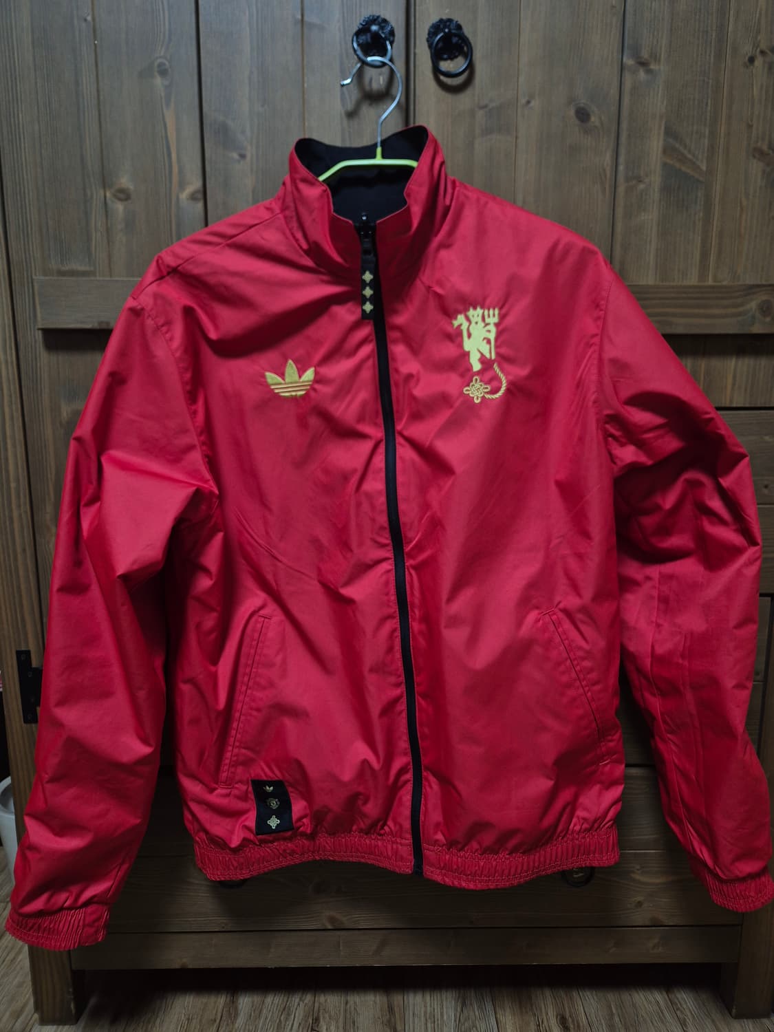 아디다스 맨유 리버시블 자켓 상품이미지3