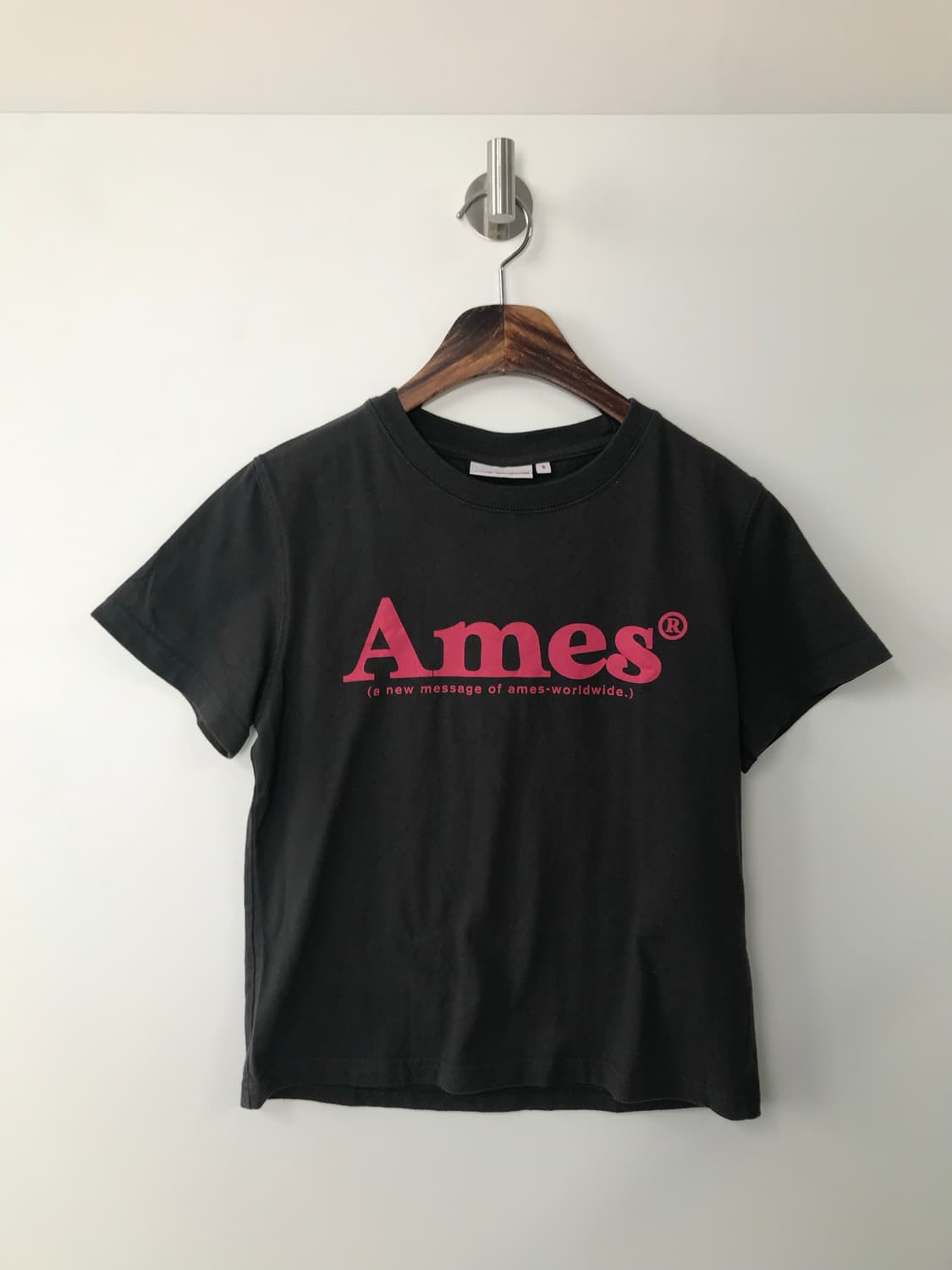 Ames 아메스 차콜 반팔 티셔츠 상품이미지2