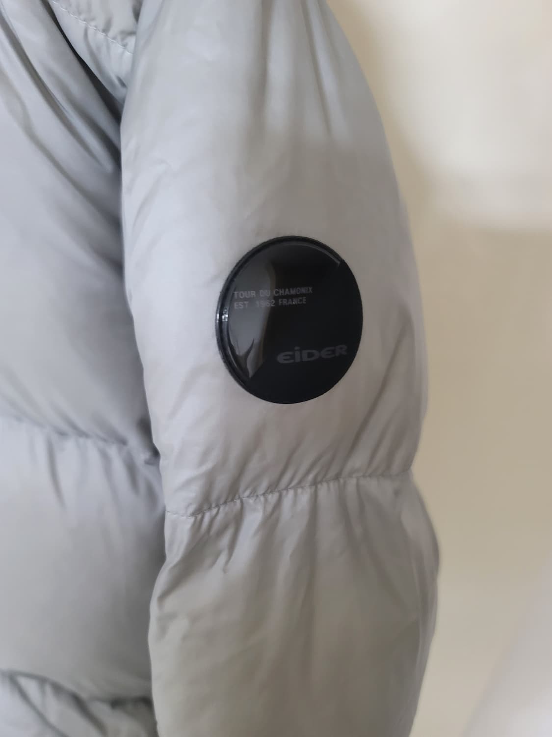 아이더 푸퍼 구스다운 패딩 105사이즈 상태극상 상품이미지3