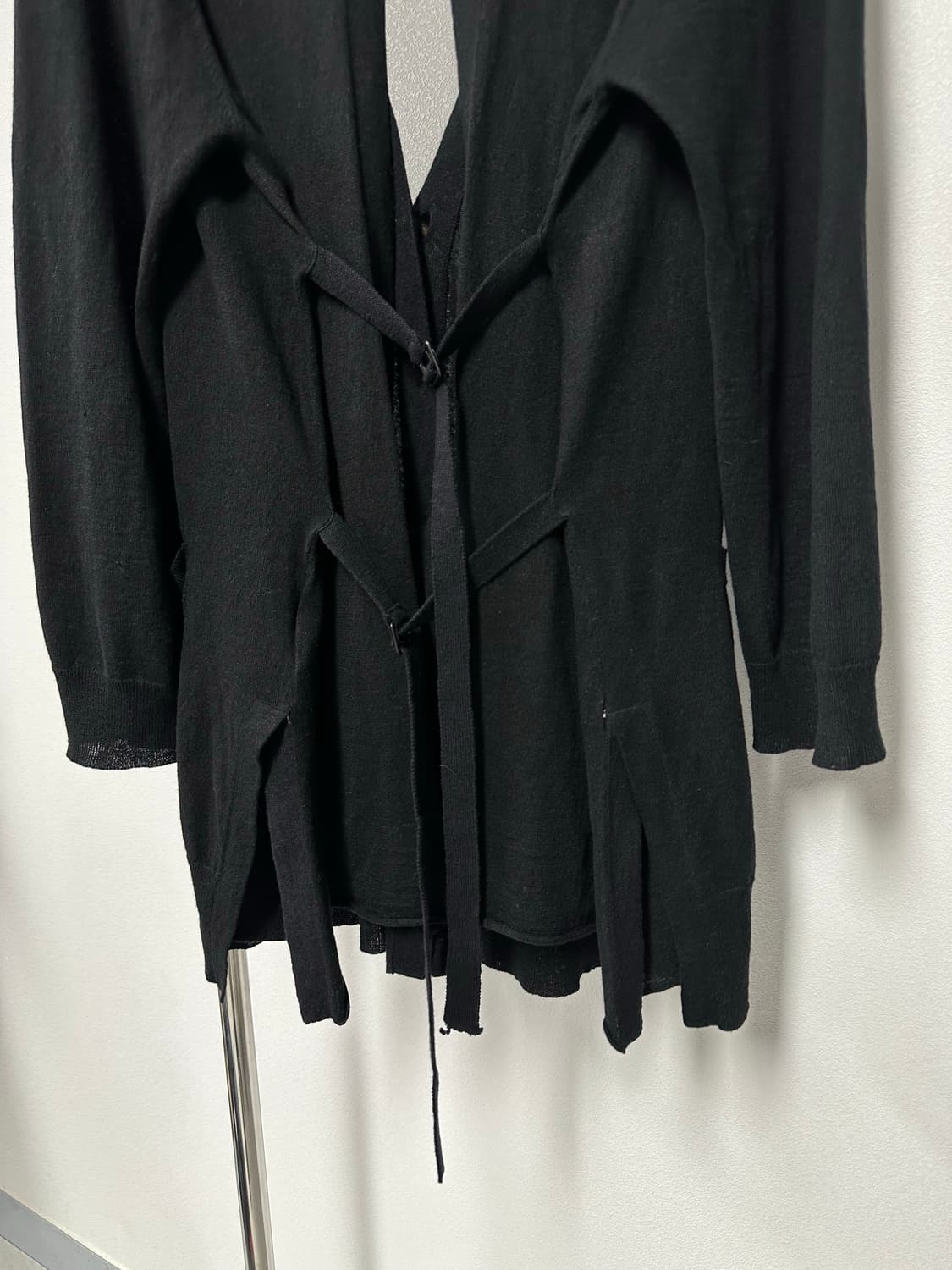 앤 드뮐미스터 캐시미어•린넨 스트랩 가디건 상품이미지4