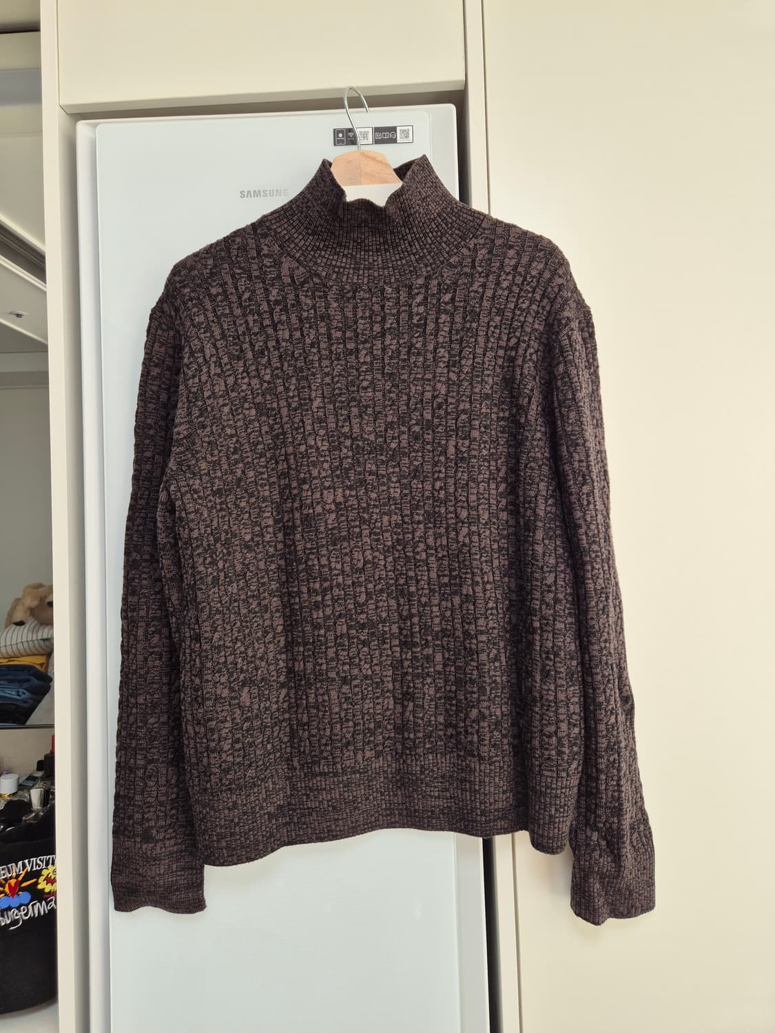 COS 코스 남성 메리노울 케이블 니트 롤넥 레귤러핏 브라운 M 상품이미지2