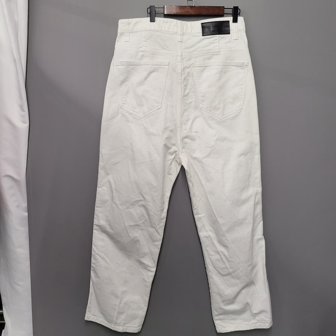 Ami 아미 화이트 데님 팬츠 상품이미지2