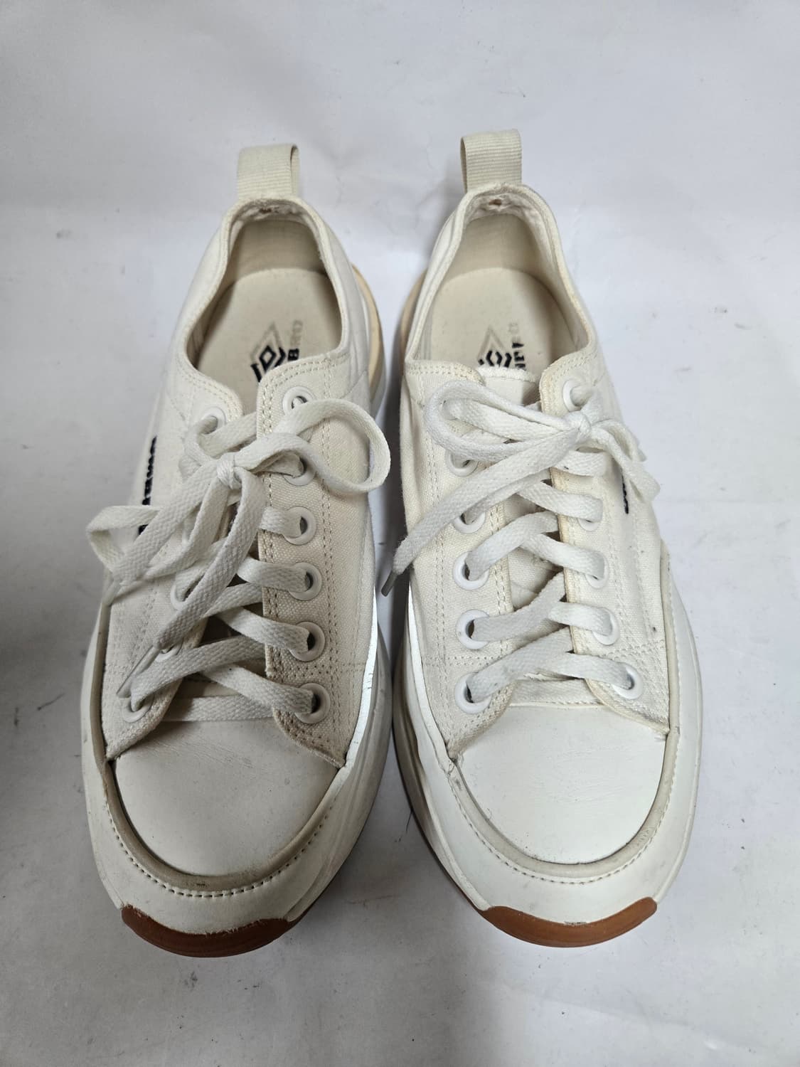 엄브로 흰색 운동화 250mm 상품이미지7