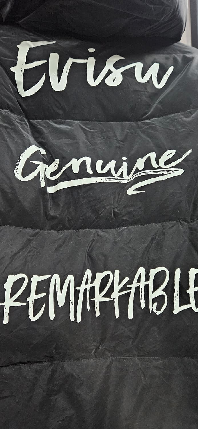 (남녀공용)에비수 레귤러핏 등판 그래피티 덕다운 점퍼 S 상품이미지3