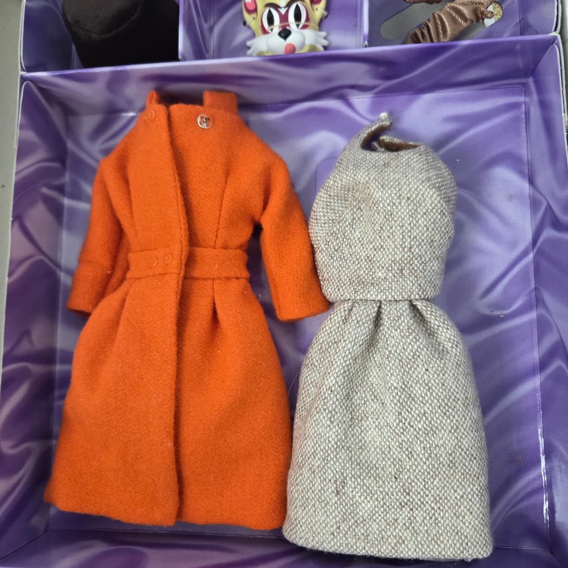 2000년대 빈티지 마텔 바비 인형 오드리햅번 고양이 마스크 바비옷 상품이미지7