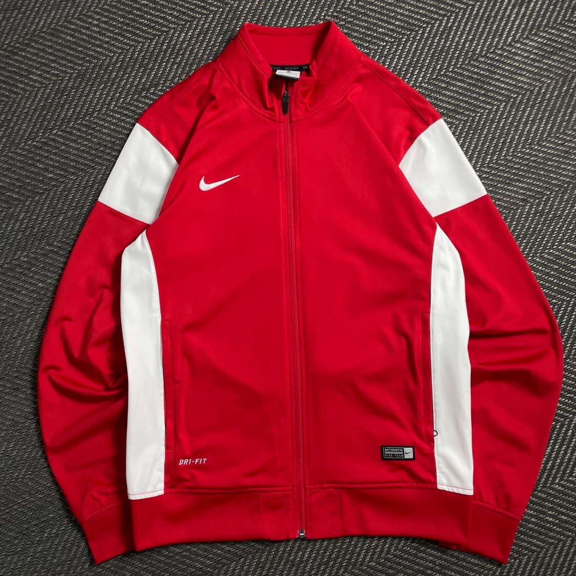 나이키 드리이핏 스우시 자수 배색 트랙탑 져지y 4953 상품이미지2