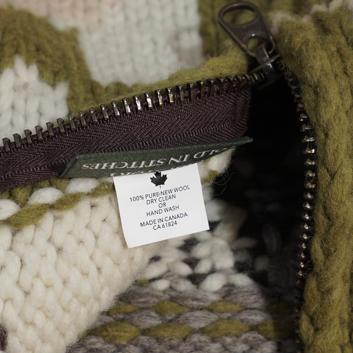 부기홀리데이 X Granted 캐나다 코위찬 스웨터 상품이미지10