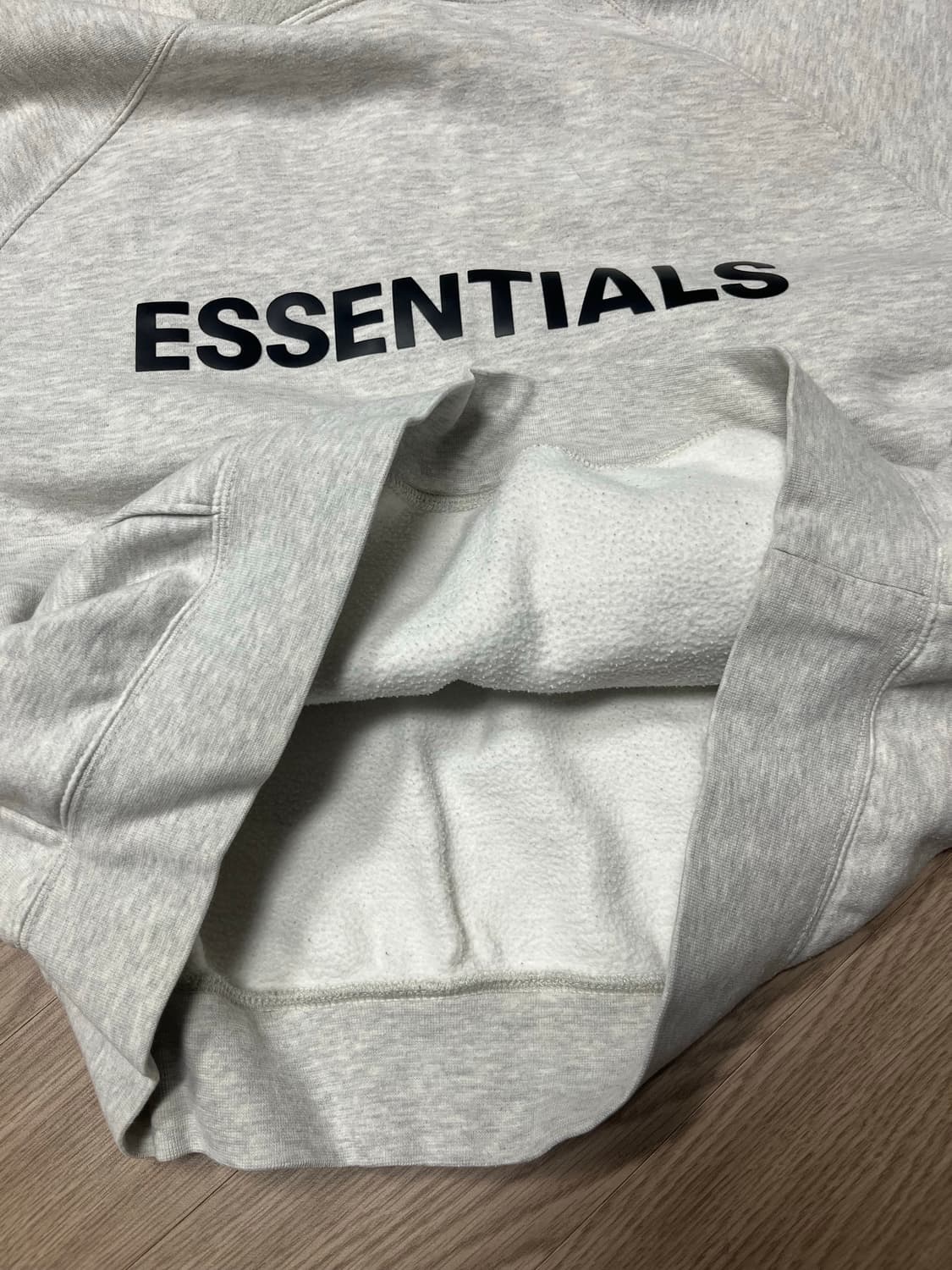 피어오브갓 에센셜 3d 맨투맨 오트밀 다크헤더 상품이미지3